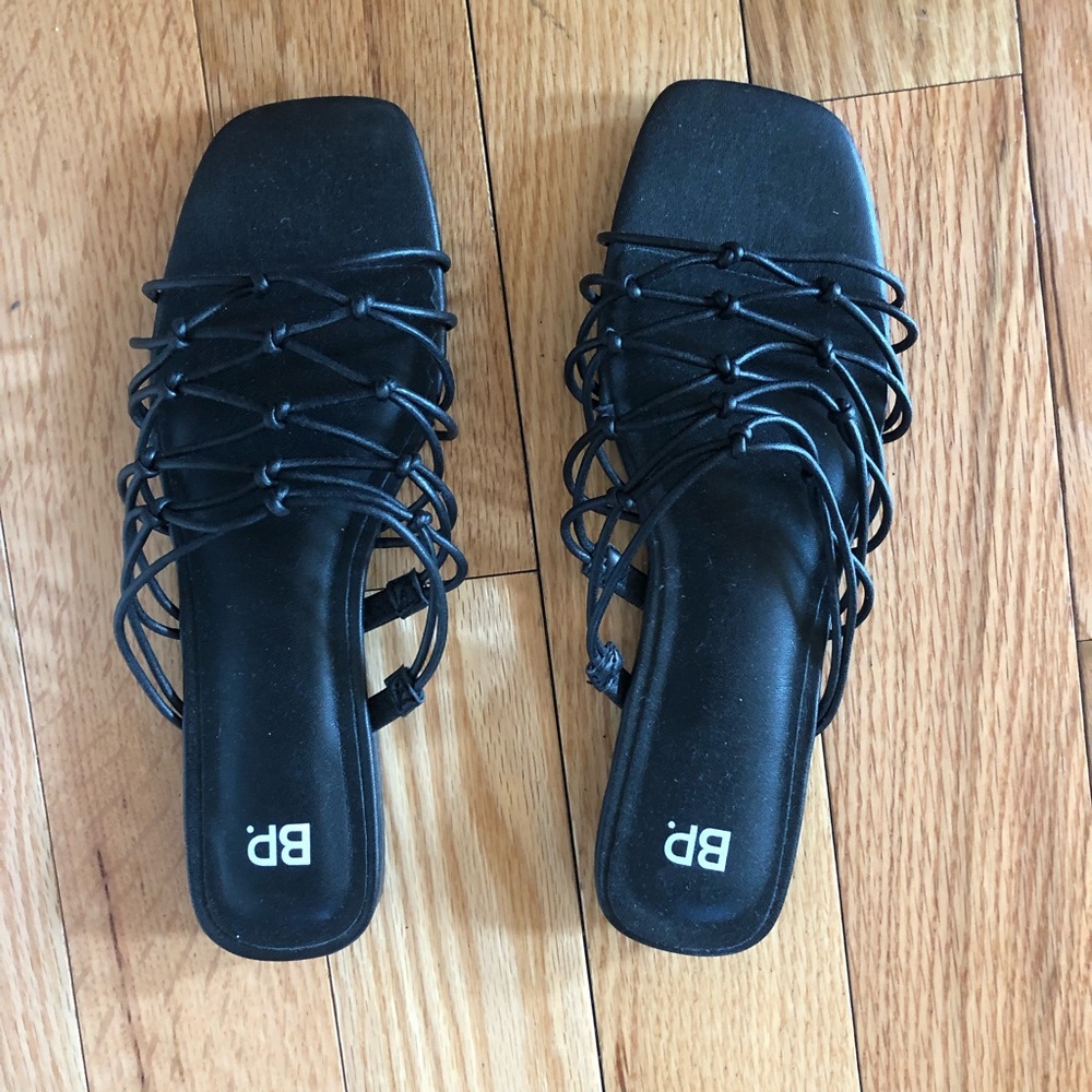 BP black sandals, never worn, size 8.5.